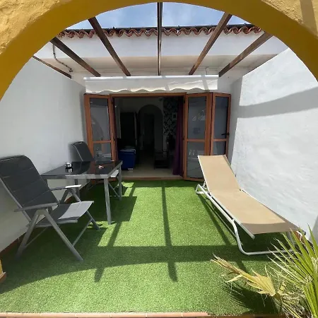 Rainbow Golf Bungalows, Gay Men-only פארק נופש 3*