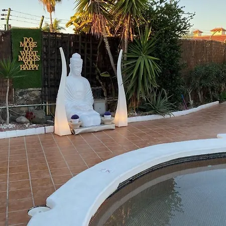 פארק נופש Rainbow Golf Bungalows, Gay Men-only 3*