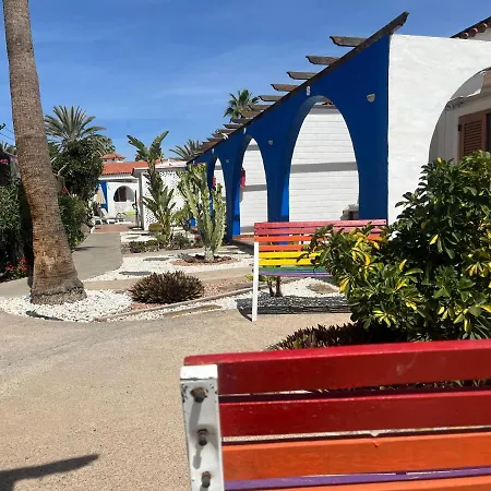 פארק נופש Rainbow Golf Bungalows, Gay Men-only מספאלומס